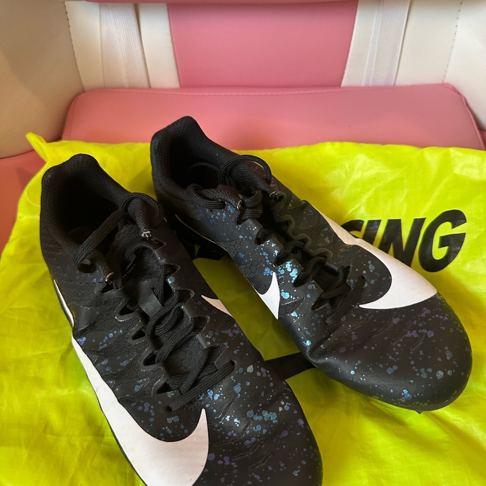 Nike Black and White Speckled Sneakers